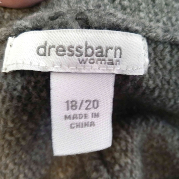 DRESS BARN CARDIGAN - Picture 7 of 8